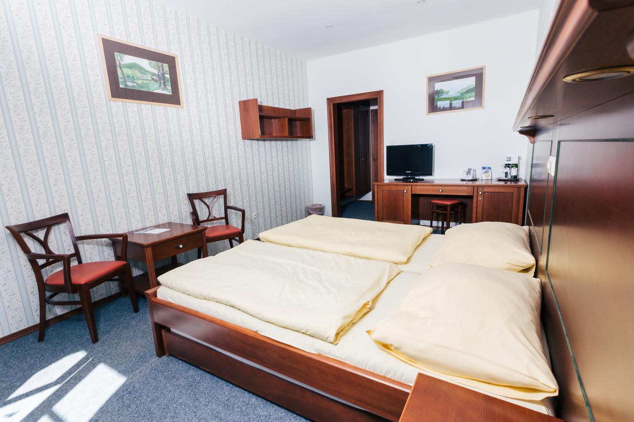 Resort Malevil Jablonné v Podještědí Kültér fotó