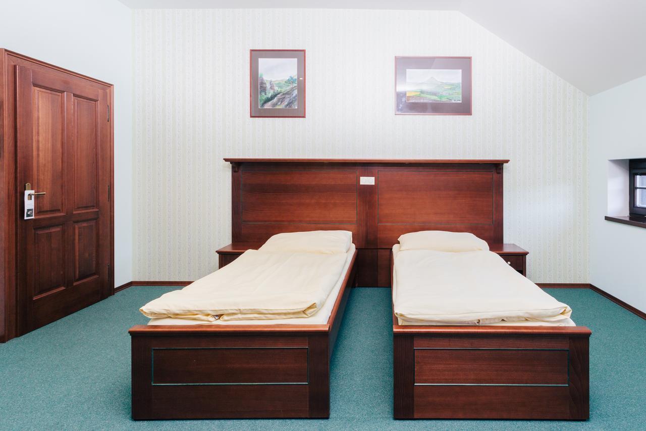 Resort Malevil Jablonné v Podještědí Kültér fotó