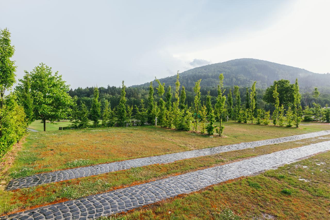 Resort Malevil Jablonné v Podještědí Kültér fotó