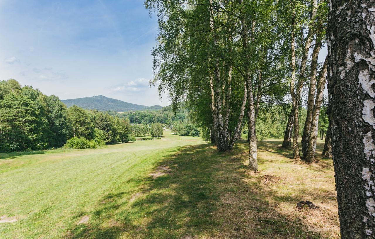 Resort Malevil Jablonné v Podještědí Kültér fotó